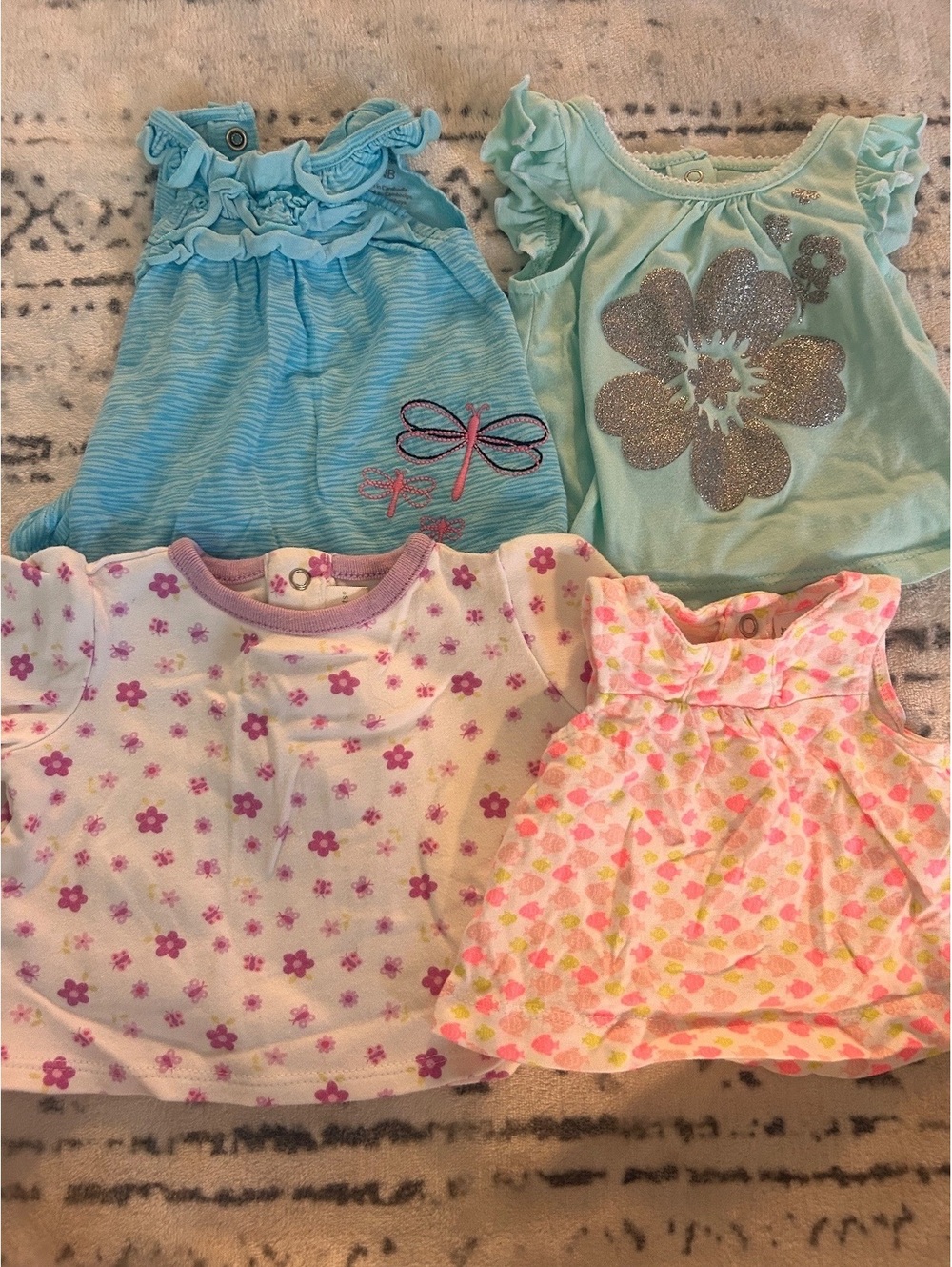 Baby Girl Bodysuit Set Size NB with Floral and Butterfly Designs